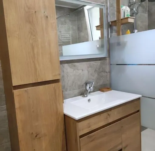 Tatil Evi Maison Vue Sur Le Bassin, Proche Du Centre