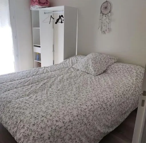 Maison Vue Sur Le Bassin, Proche Du Centre Tatil Evi *